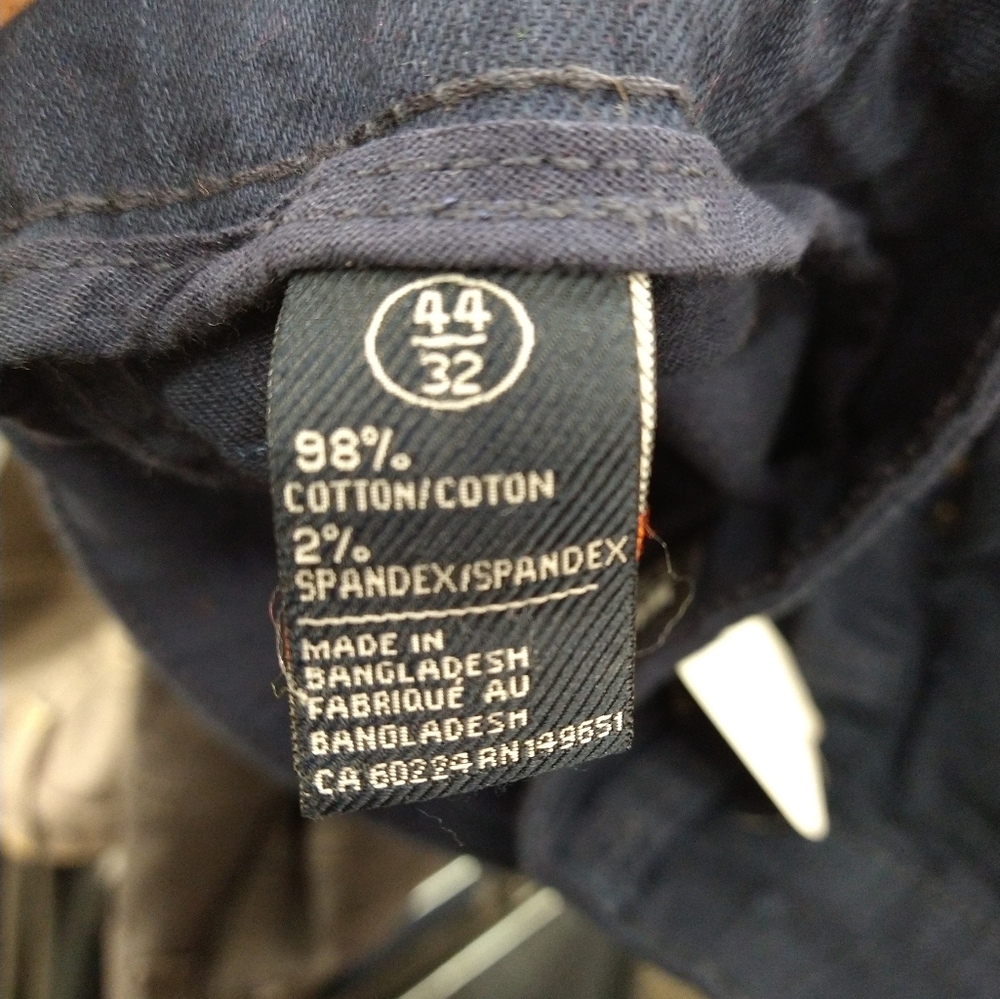Jeans - Picture 3 of 4